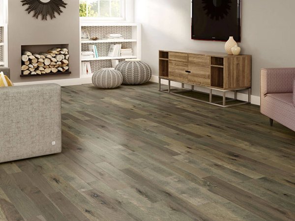 Luxury vinyl plank flooring in a Pocatello living room
