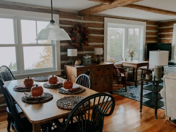 Cute fall dining room with hardwood floors