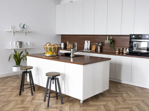 Pocatello ID flooring trends 2025 featuring warm tones, waterproof options, and statement designs