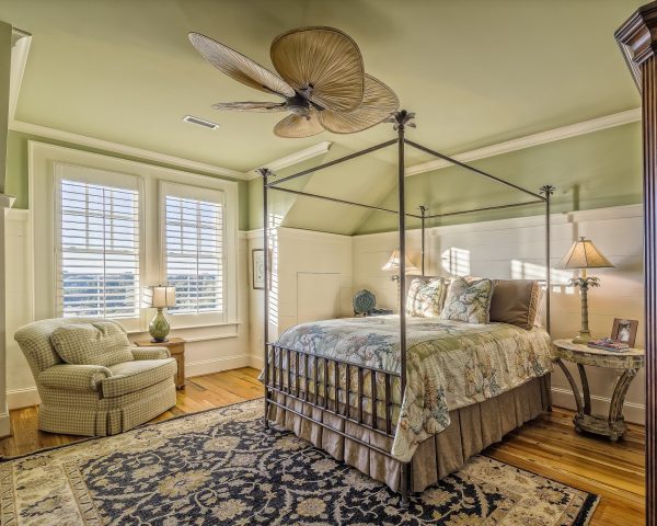 How to Tell When It’s Time to Refinish Your Hardwood Floors in Pocatello
